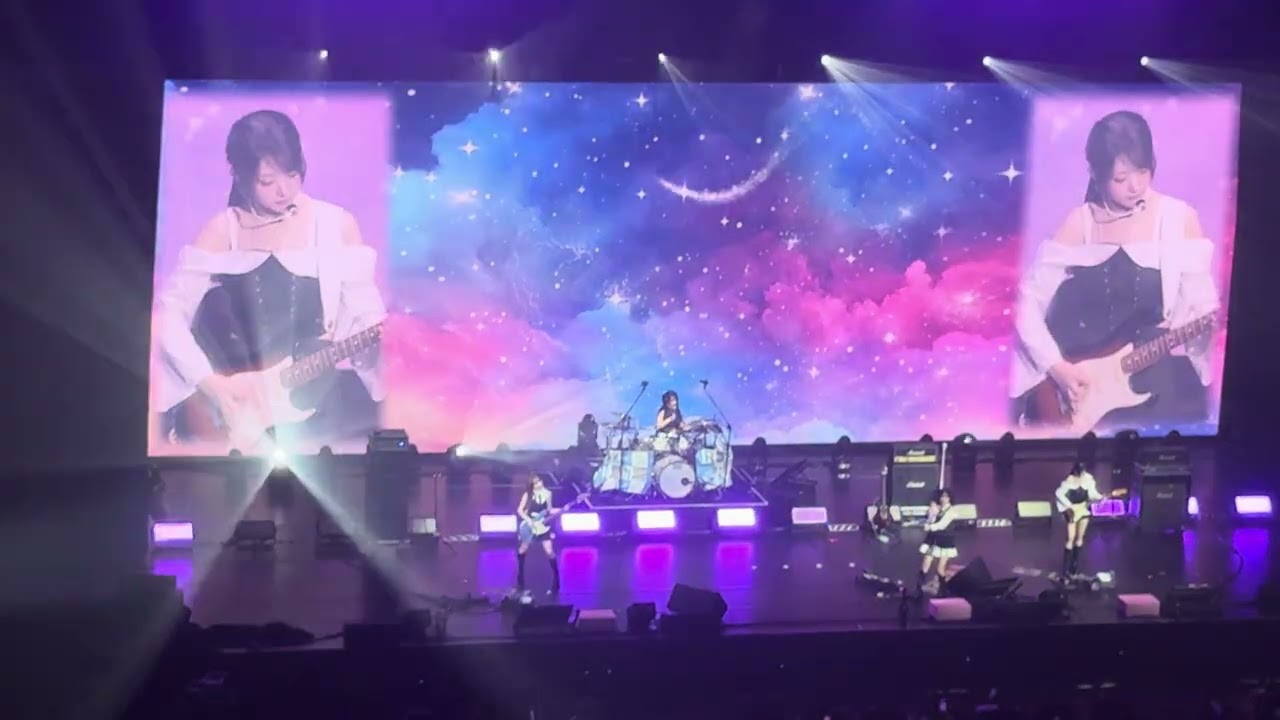 20260215台北國際會議中心 QWER  1ST WORLD TOUR ＜ROCKATION＞ in TAIPEI P2