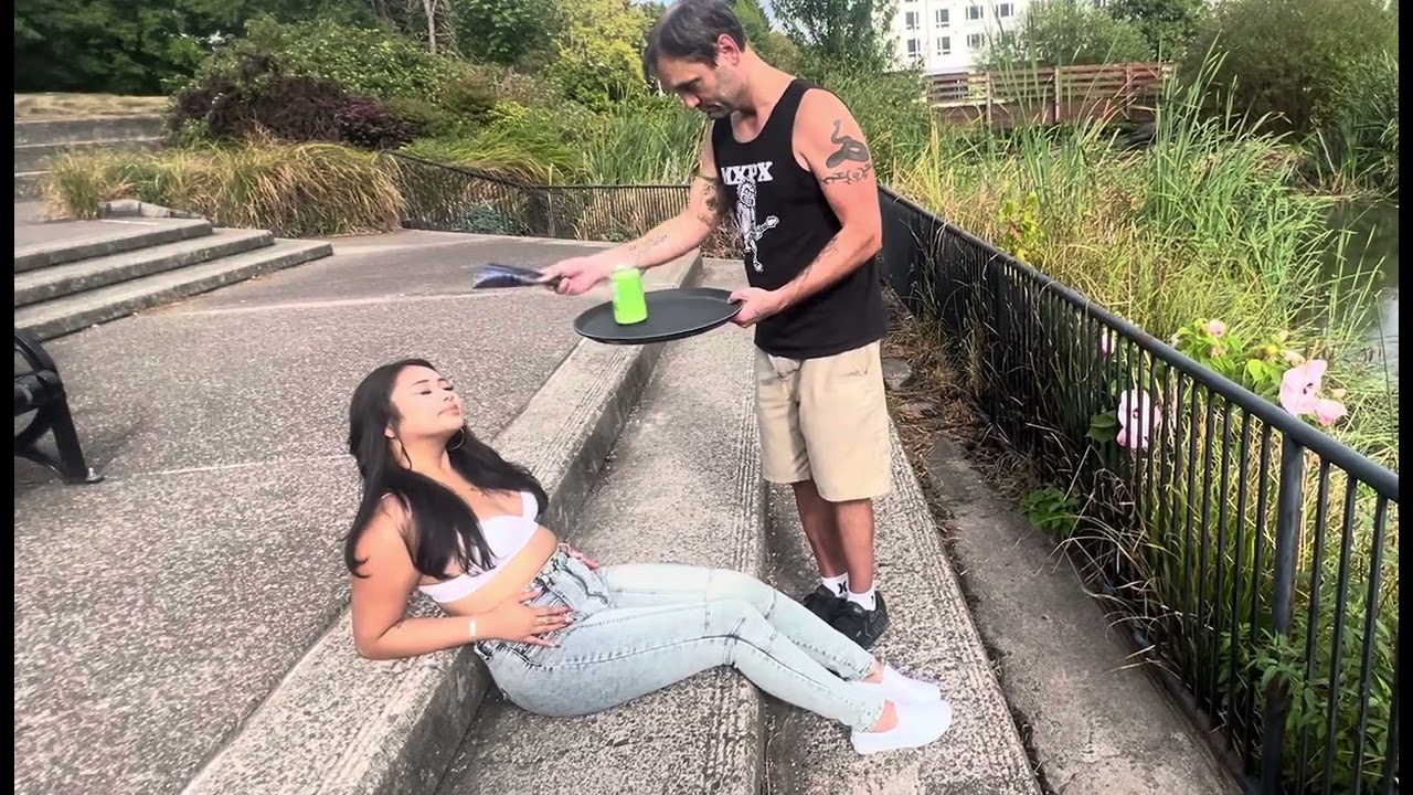 Fanning Domineering Goddess Natalie!
