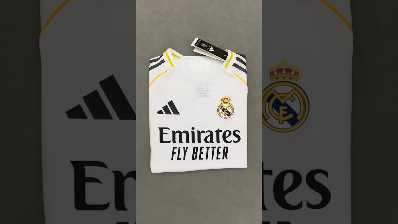 2025 / 2026 nueva camiseta de f&uacute;tbol para jugadores locales del Real Madrid