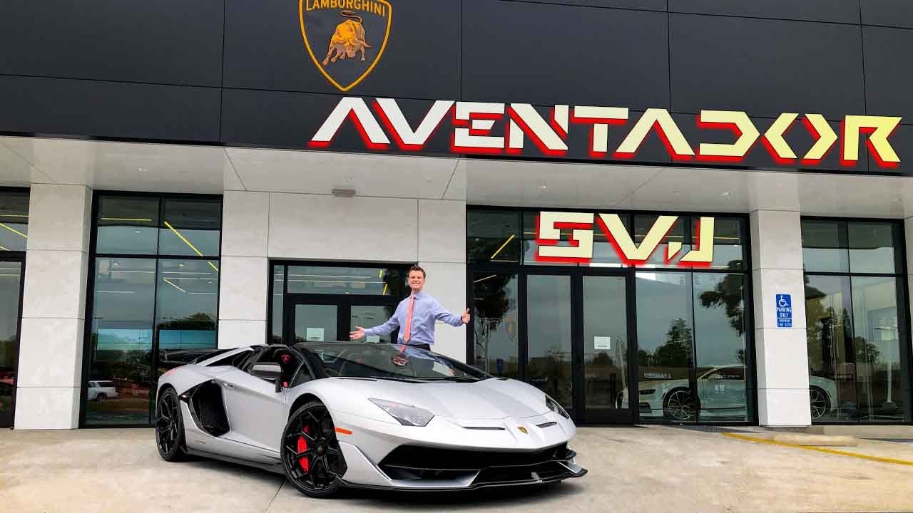 Reviewing A $700,000 Lamborghini Aventador SVJ ROADSTER!