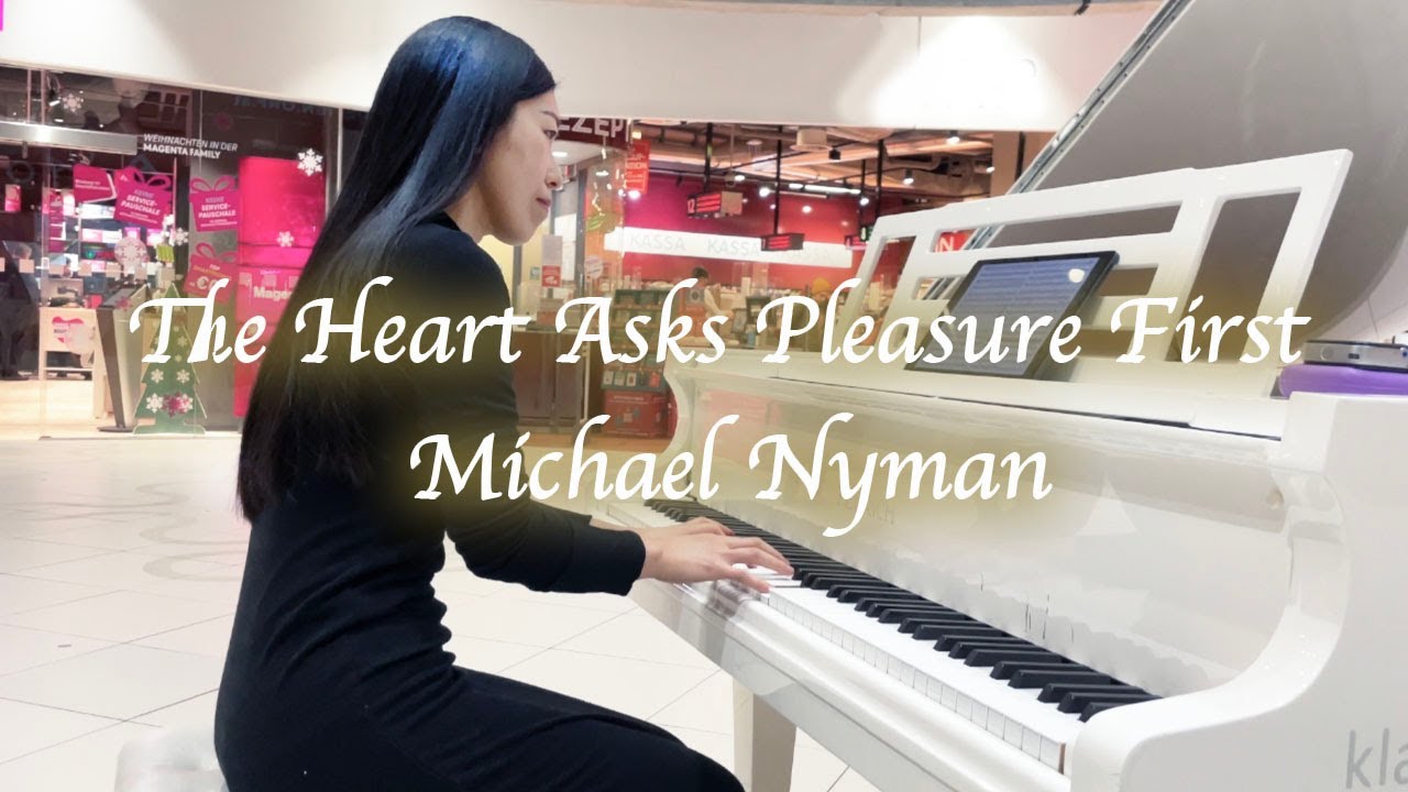 Spellbinding Street Piano Performance: Michael Nyman's 'the Heart Asks Pleasure First' By YUKI PIANO