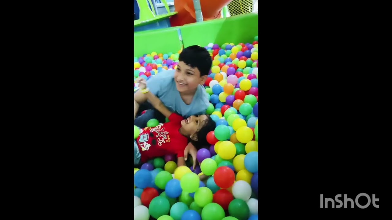 Aaj gye zoo aur trampoline park 😍|| Patna zoo || Get crazy trampoline park 