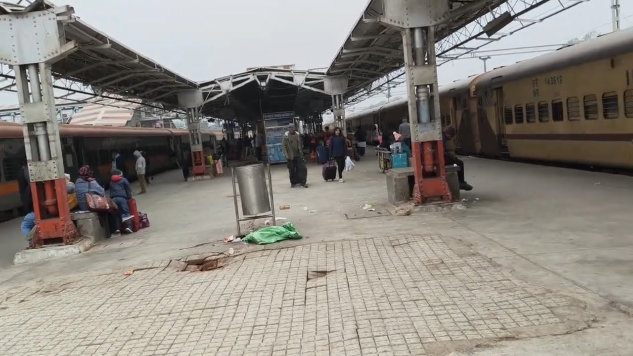 Journey From Lucknow To Kanpur Central Memu Train 64211