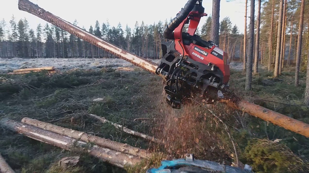 Komatsu 911 C93