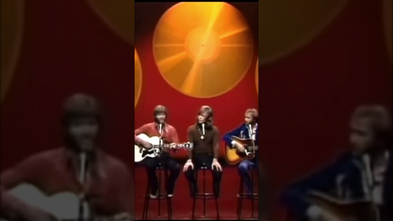 The Bee Gees, Joan Rivers, and Rob Reiner on the SAME stage in 1972?! You NEED to see this!