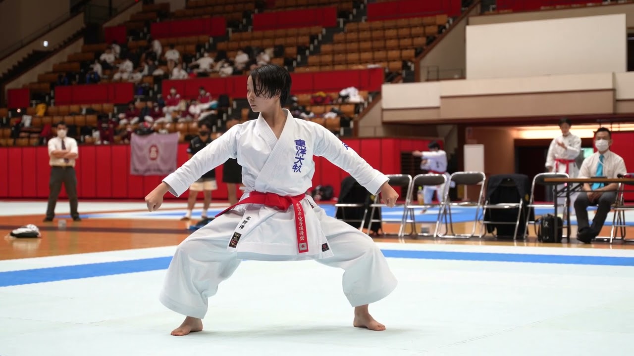 髙野澤樹里さん スーパーリンペイ 東洋大附属牛久高等学校空手道部