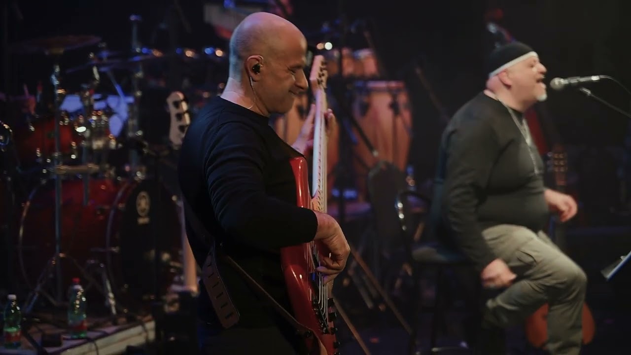 Pino Daniele - VIENTO 'E TERRA - AREA MEDINA
