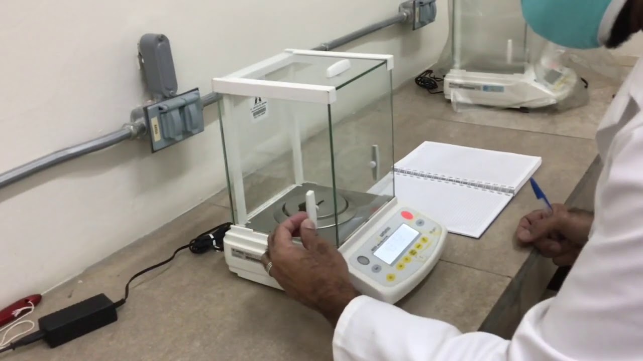 Medida de masa por el método directo en la balanza analítica