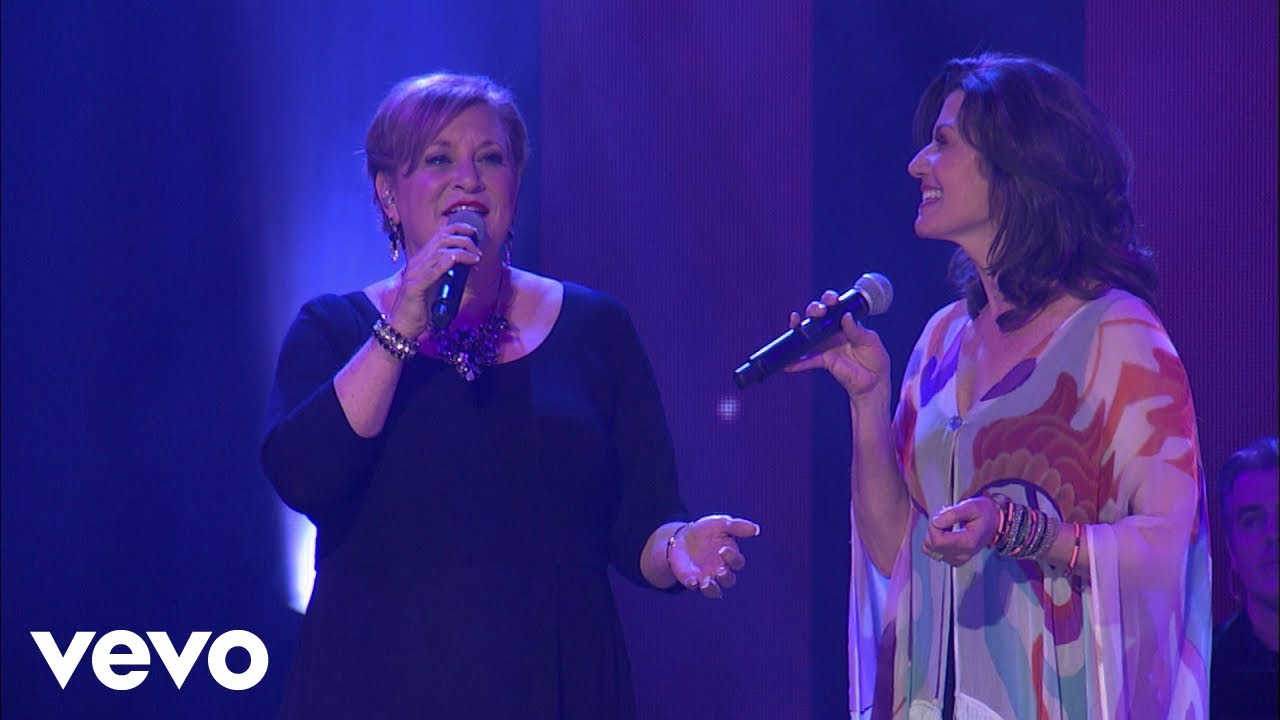 Amy Grant, Sandi Patty - El Shaddai (Live)