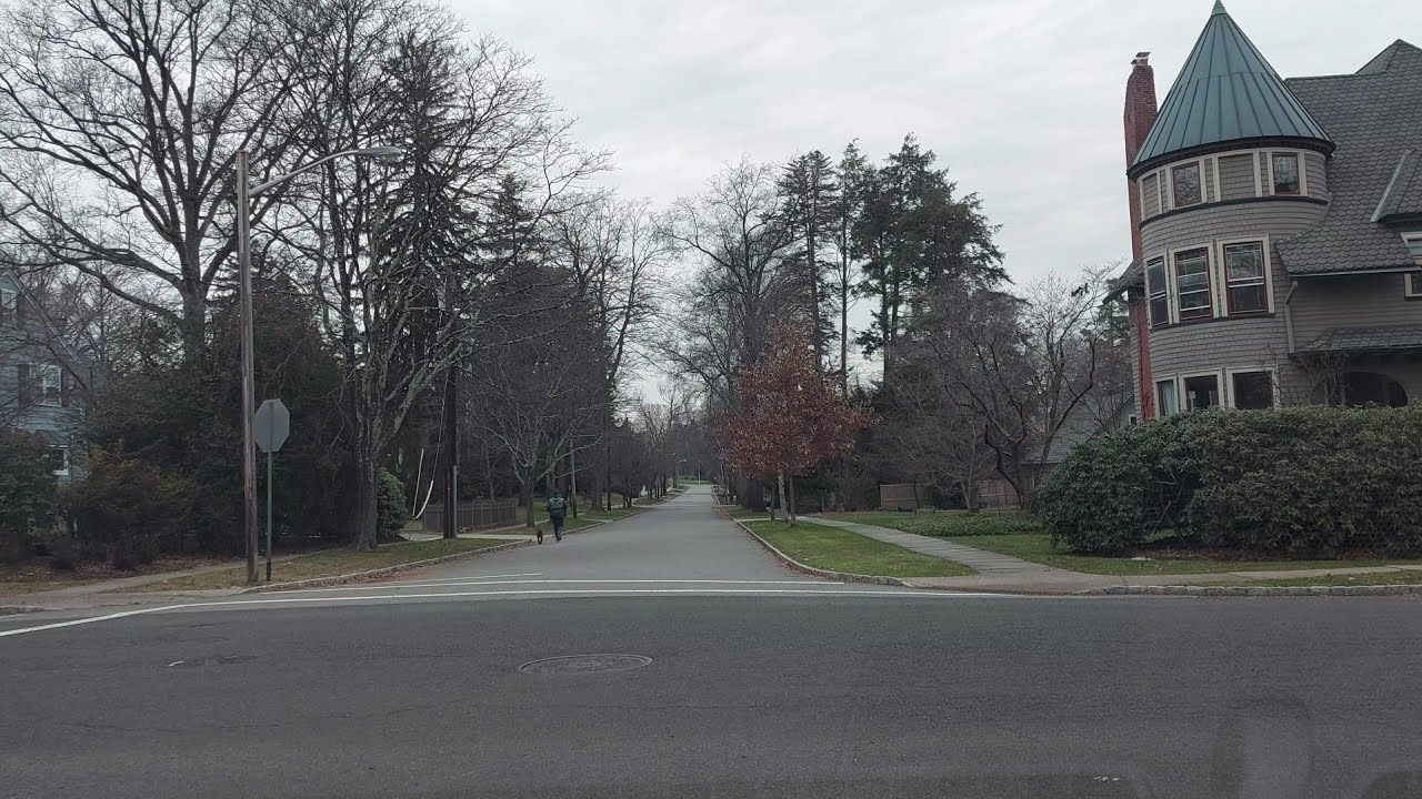 Driving from West Orange to Bloomsfield, New Jersey