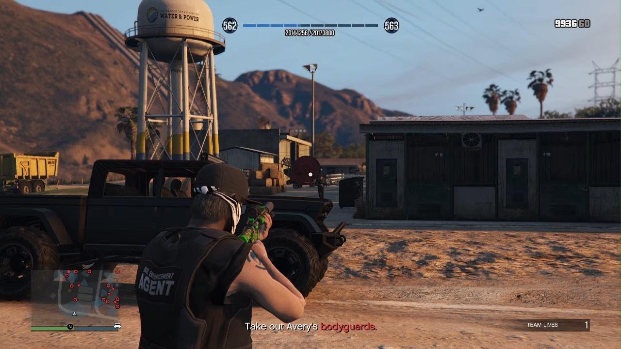 Grand Theft Auto V_Take out Avery's bodyguards without being spotted in cashing out