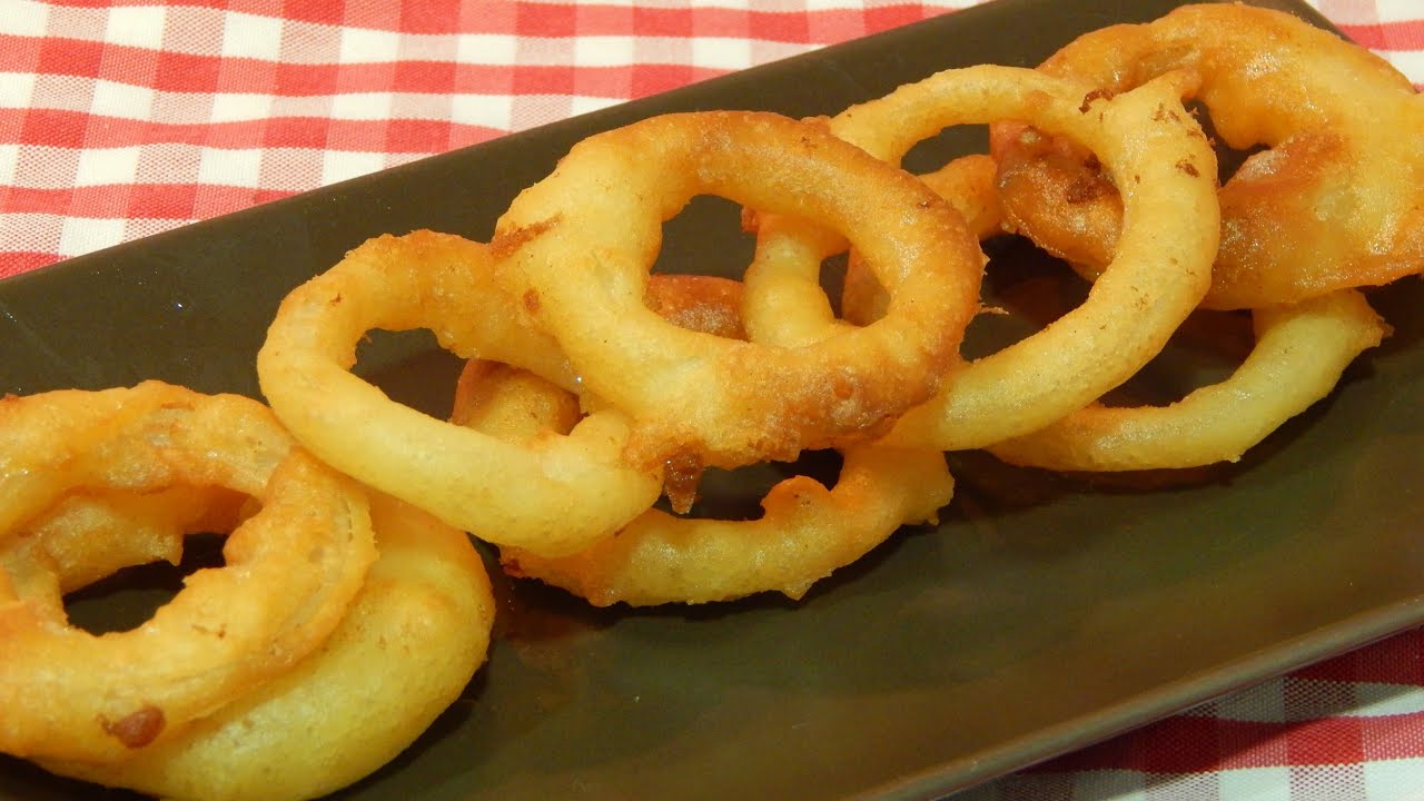 Cómo hacer aros de cebolla crujientes / Receta fácil