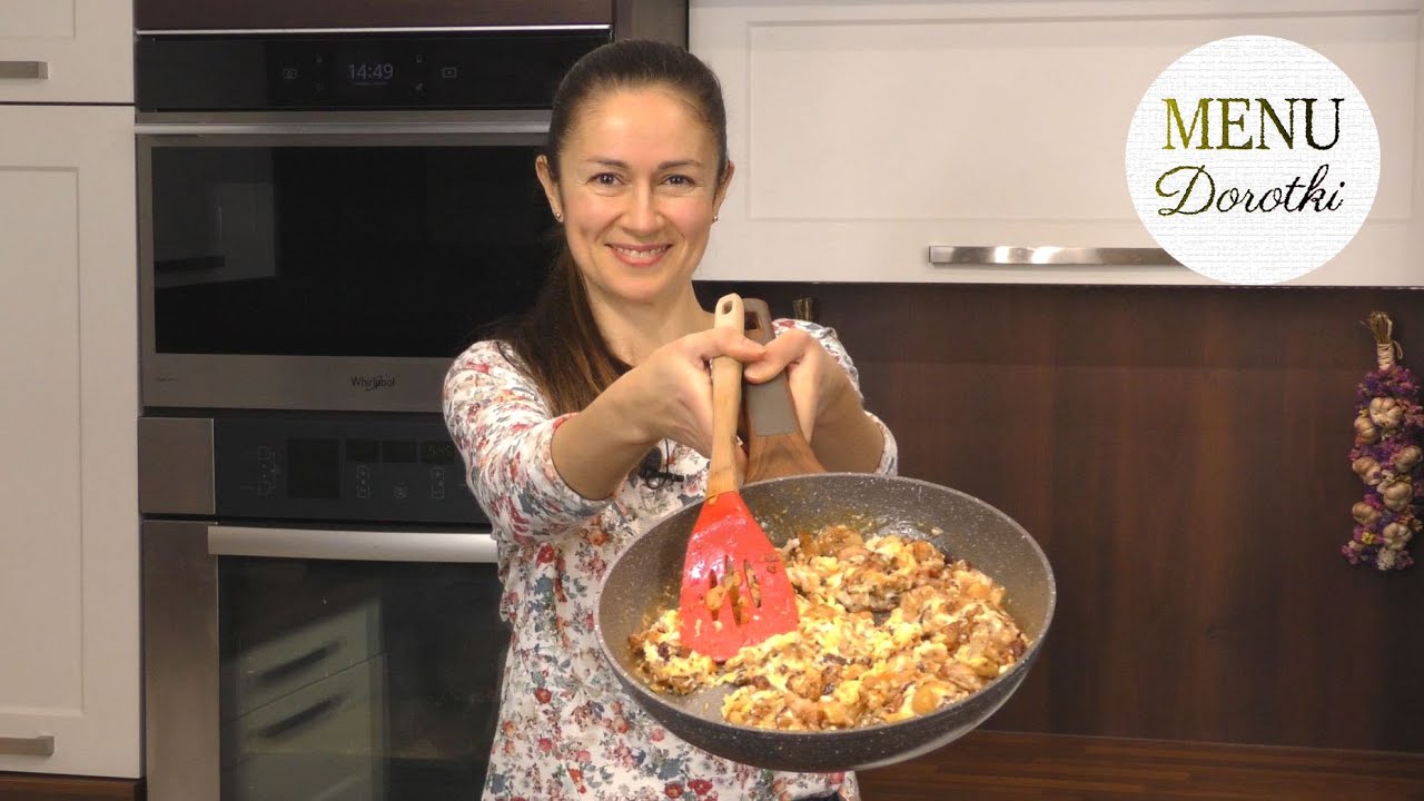 Smażone ziemniaki z patelni z boczkiem i jajkami. Męskie żarcie z ziemniak&oacute;w z wczoraj. MENU Dorotki