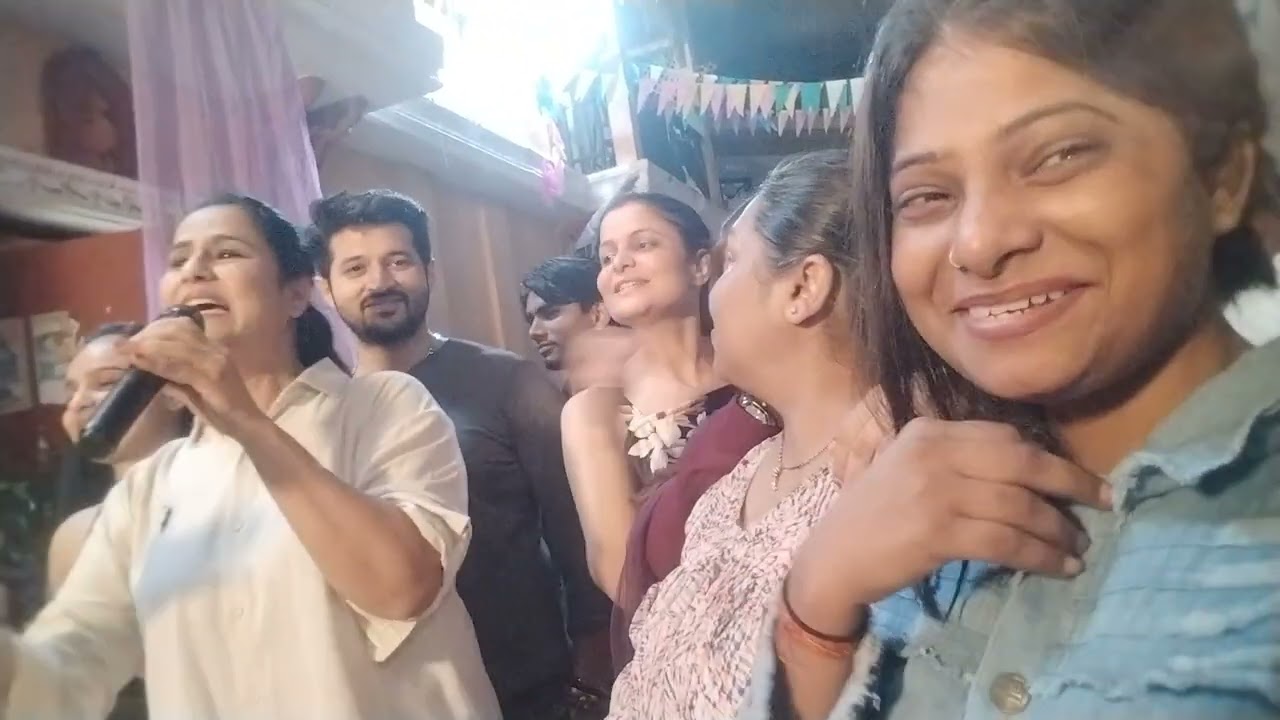 आज हुआ लेकर हम दीवाना दिल का अंत तो बहुत ज्यादा दुखद है और अच्छा भी नहीं लग रहा है...😰😰