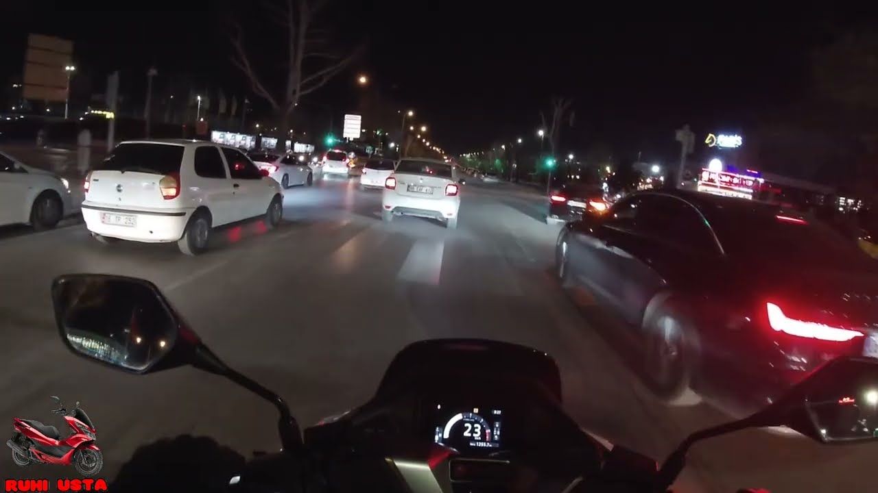 PCX LE MOBİL YOLYARDIMA GİDERKEN 1.bölüm