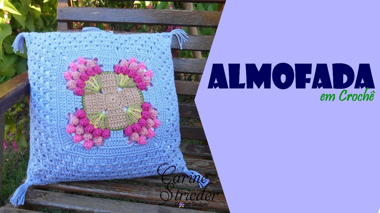 Almofada com Mega Square Buquê de Tulipas por Carine Strieder
