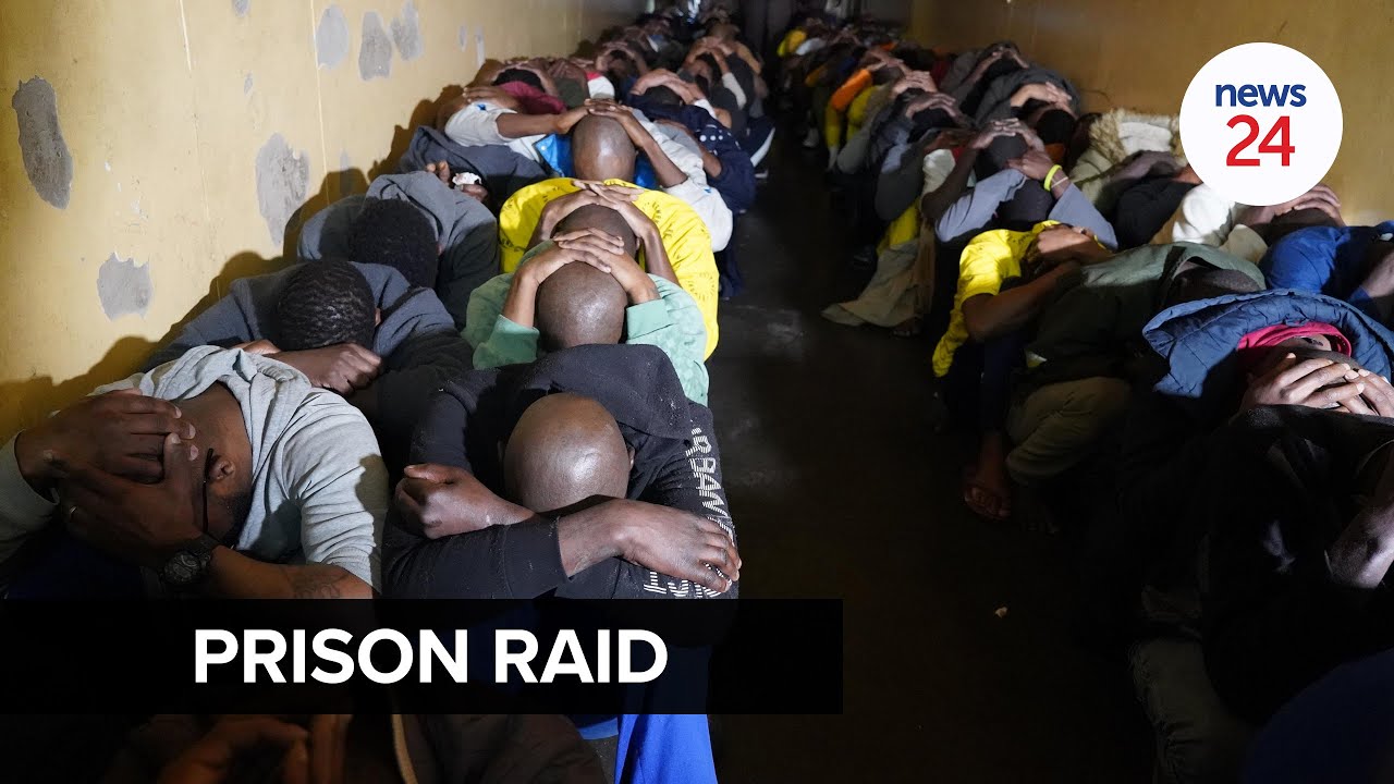 WATCH |  Cellphones, wifi router, drugs: Correctional services officials raid Kgosi Mampuru Prison
