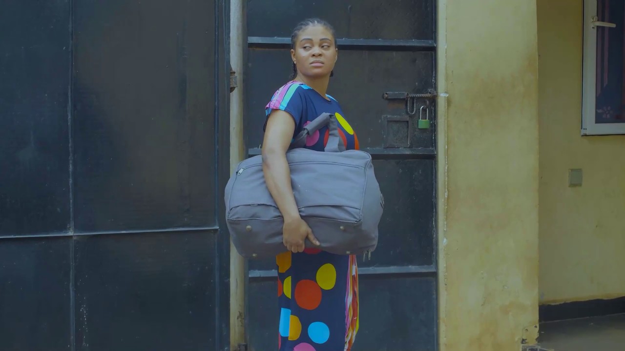 LA BELLE-MÈRE L’A JETÉE DANS LA RUE MAIS DIEU LUI A ENVOYÉ UN MILLIARDAIRE POUR L’AIMER FILM