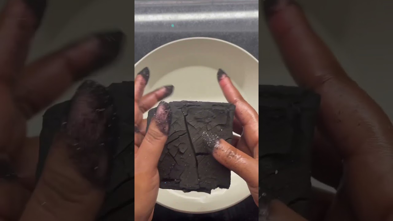 Dye + Crush : almost black dyed BSN gym chalk #asmrshadesofmelanin
