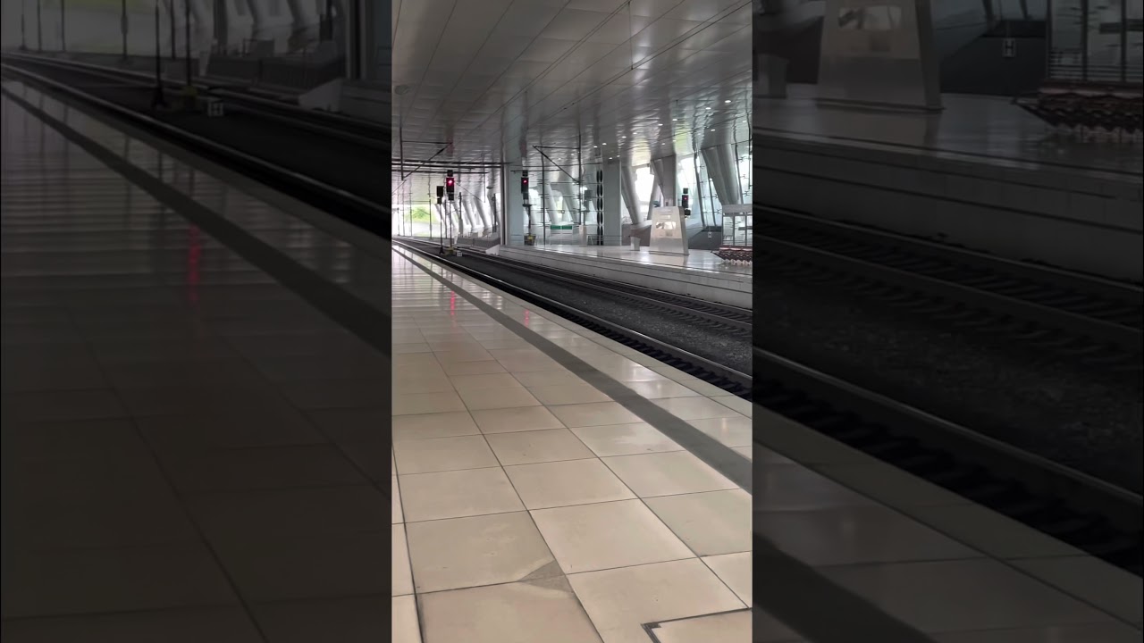 #Shorts ICE 3 Velaro D at Frankfurt airport!