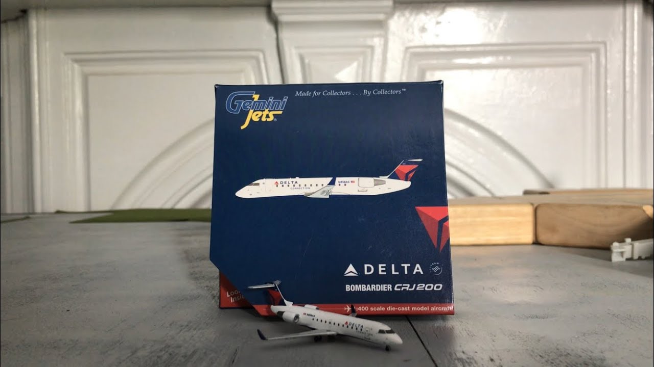 Unboxing The 1:400 GJ Delta Connection CRJ-200