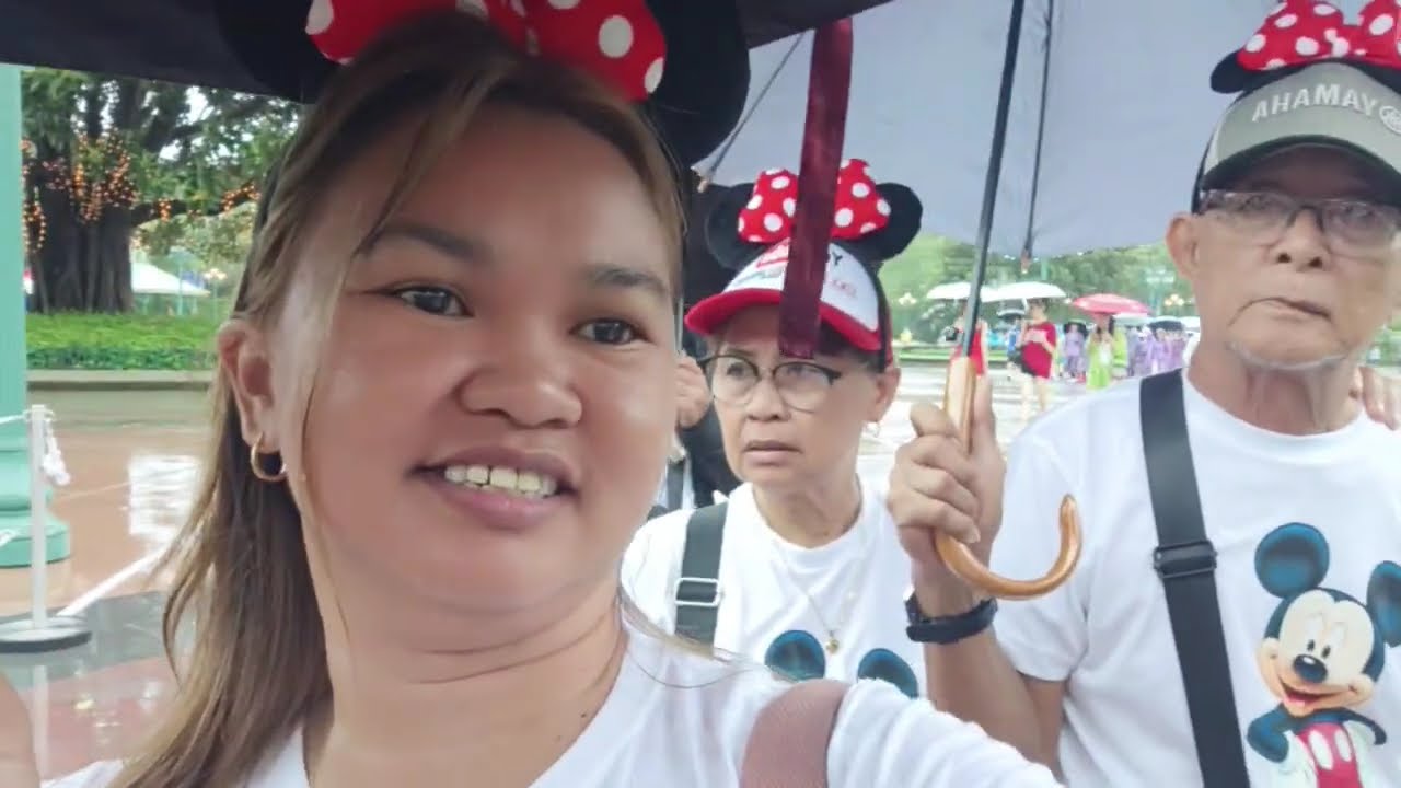 🇭🇰 Семилетний юбилей Bench @ #disneyland #hongkong
