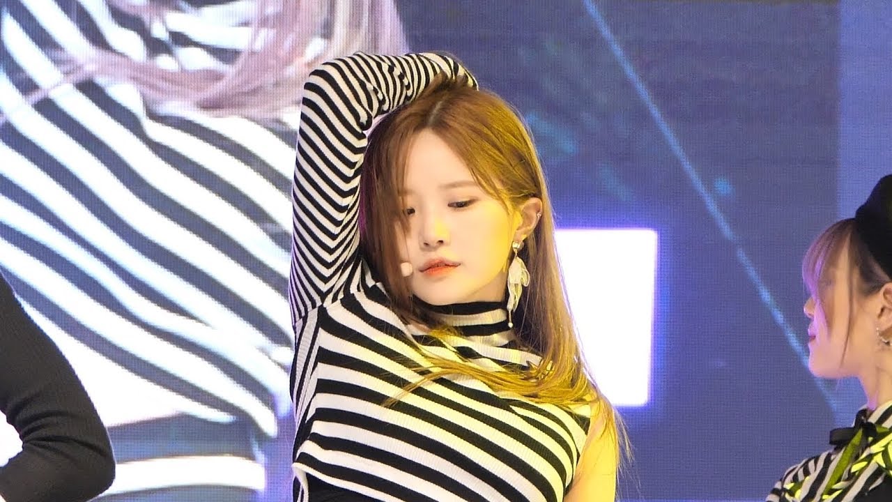 190515.프로미스나인(fromis_9) 송하영(HaYoung) - 환상속의 그대 @선문대 직캠(Fancam).by.Shaytyen