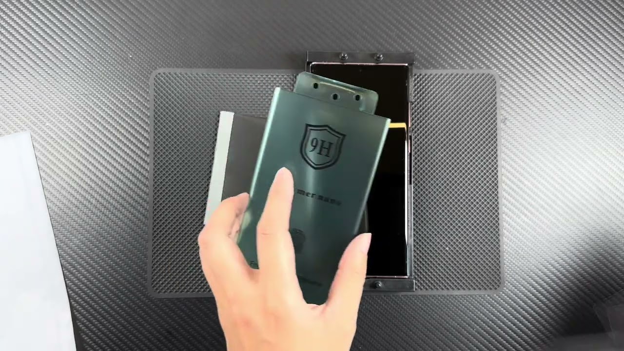Curved screen mobile phone film tutorial, please watch carefully before applying the film.