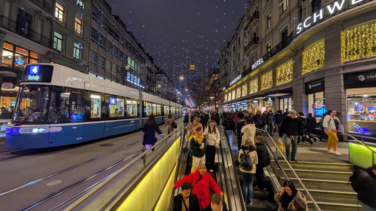 Bahnhofstrasse (Zurich) Christmas Lights Walk 🎄✨