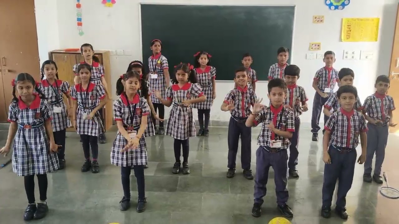 School chale hum Dance #school Dance #dance for kids #kvschool #Puja Desai #kvs #dance for students 