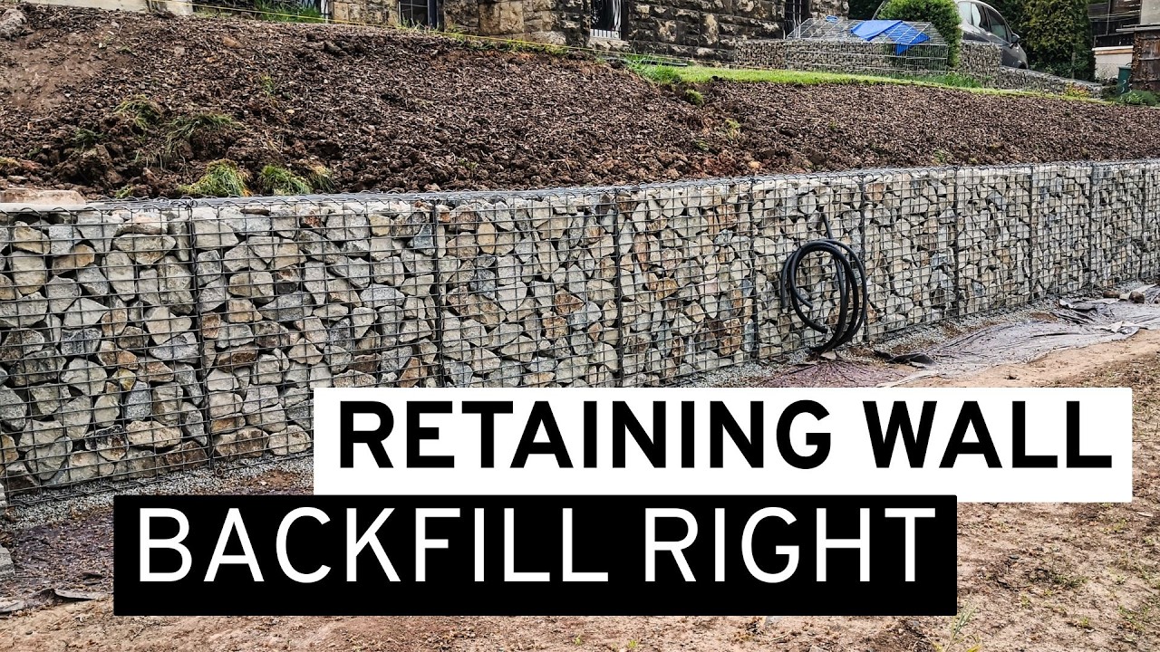 Засыпка габионной стены и выравнивание склона. Как я укрепил свой склон.