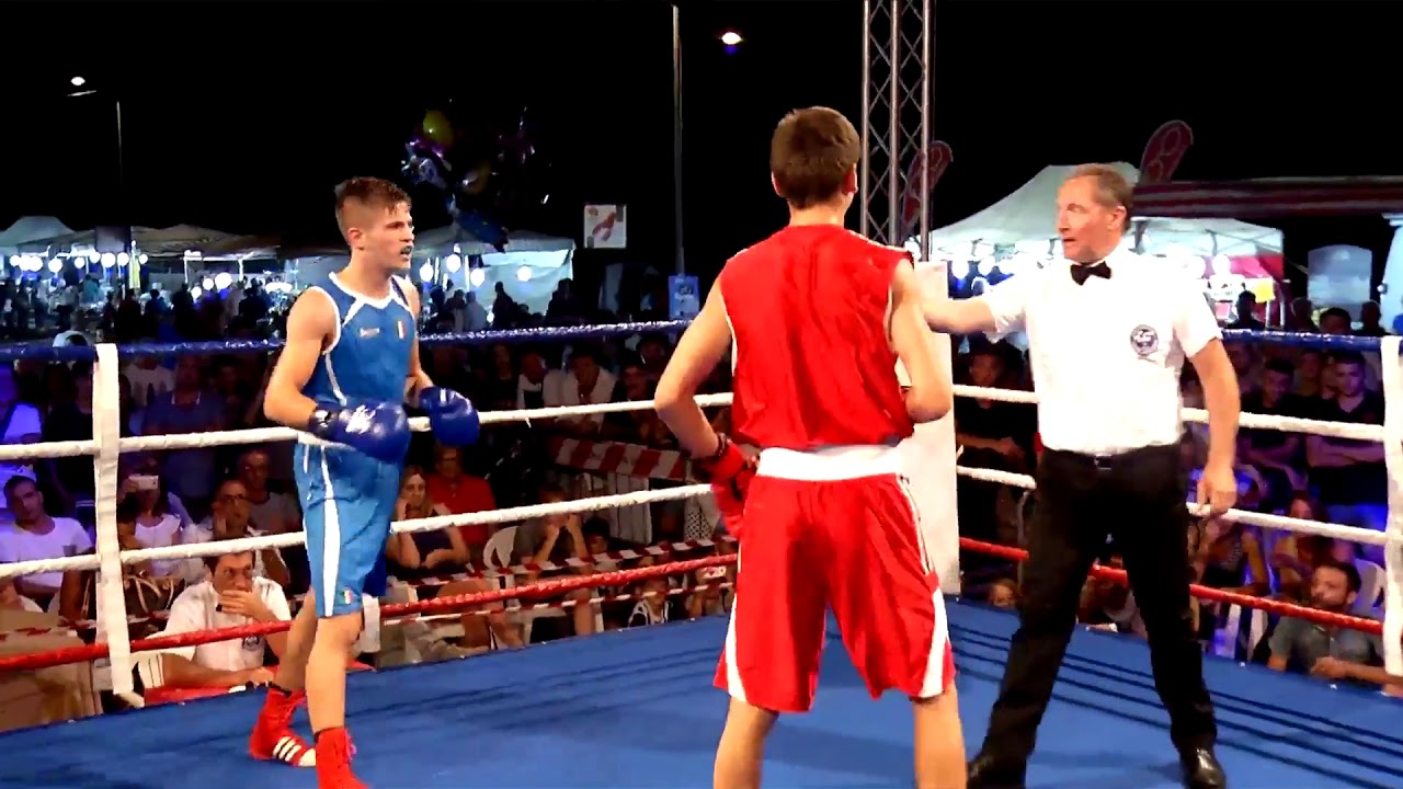 Combattimento di pugilato della Nazionale Italiana - Conopliov VS Christian Gasparri