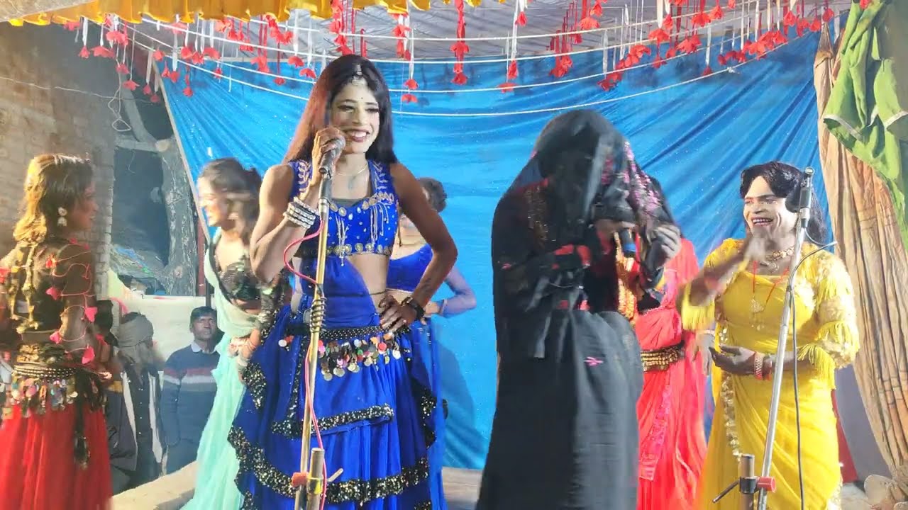 नौटंकी डांस कंपटीशन कॉमेडी🥰 पचरंगी प्रोग्राम नौटंकी नाच स्टेज देहाती डांस प्रोग्राम