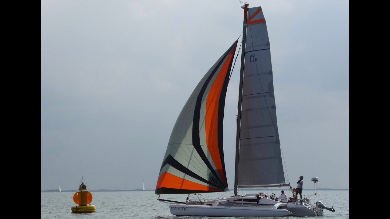 Brainwave chillout time, trimaran bowsprit sailing.....