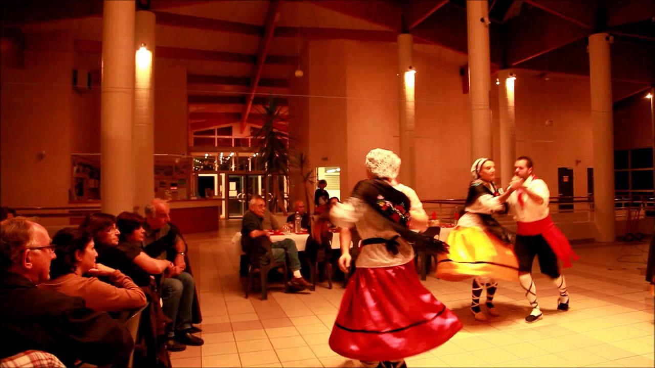 Danse Traditionnelle La CATALANE