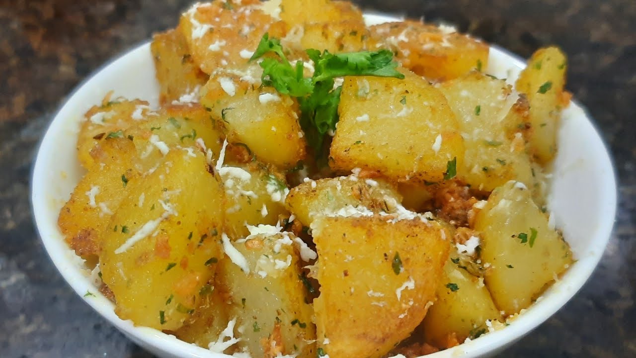 Batata sout&eacute; simples e f&aacute;cil                    Crocante por fora e macia por dentro