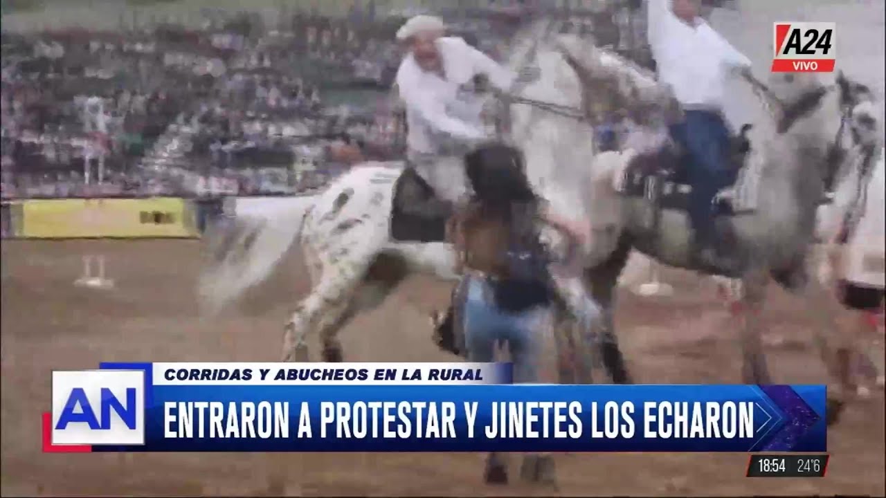 🚨 Violencia por parte de gauchos hacia activistas en La Rural: 