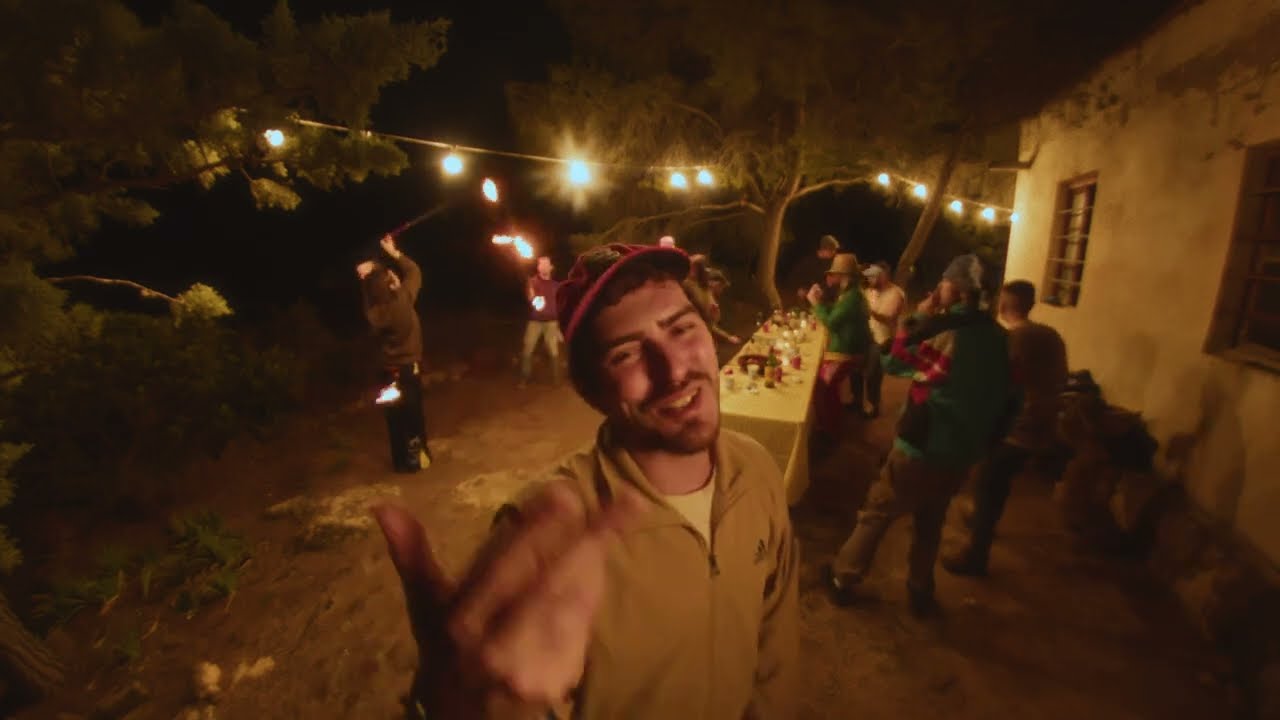 YUNG RAJOLA - LA CÚMBIA DEL CARGOL (Videoclip Oficial)