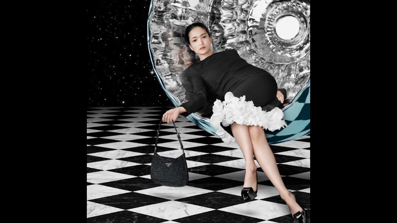 Kim Taeri × 2023 Prada Holiday Campaign 