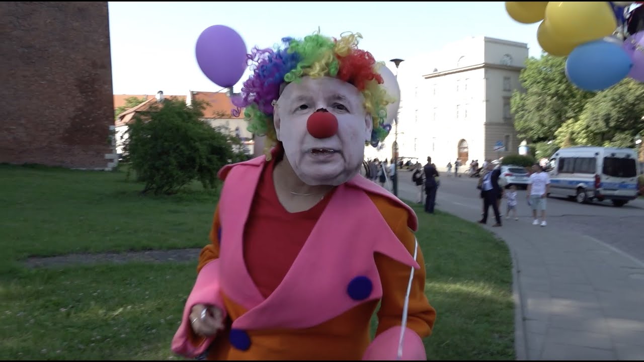 73. urodziny Jarosława i Lecha Kaczyńskich na Wawelu.