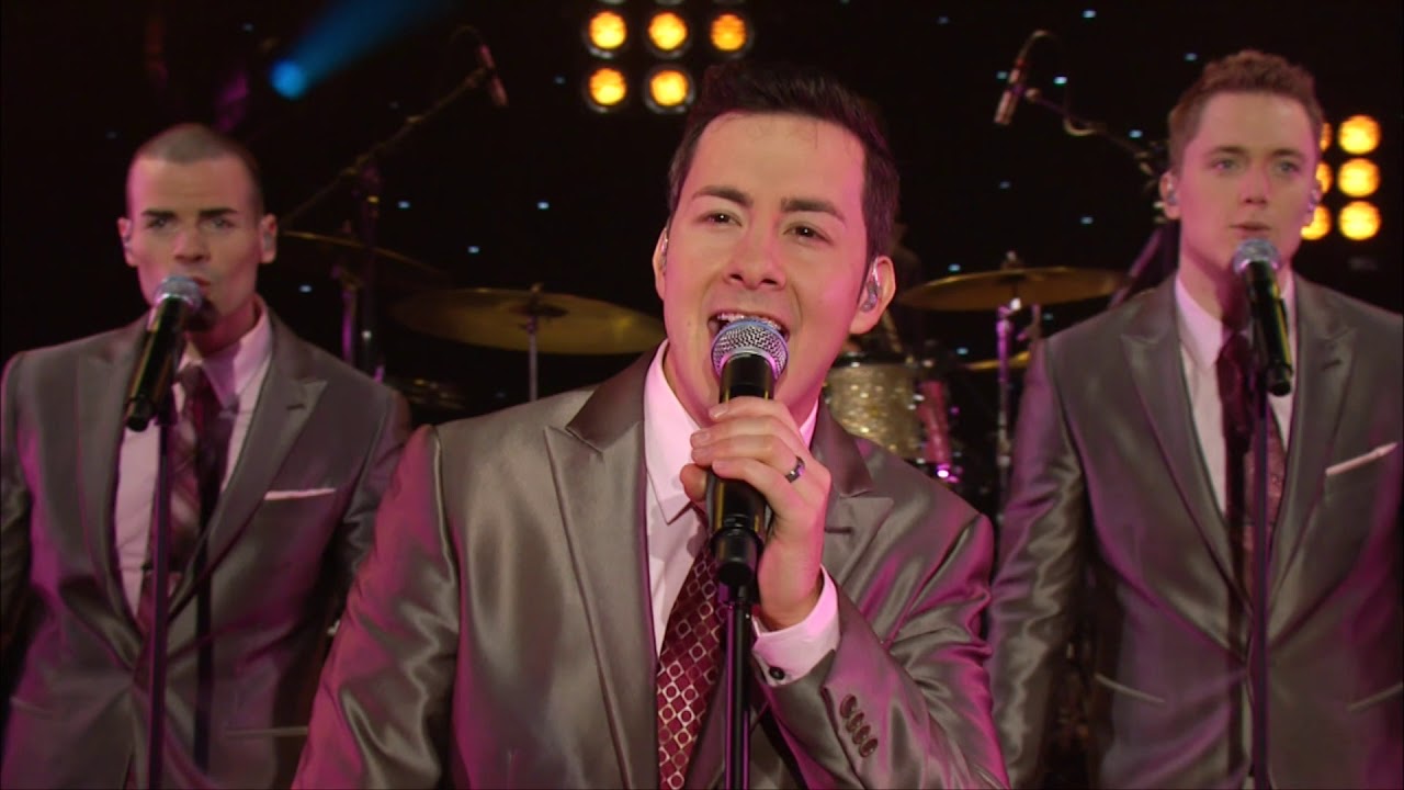 Seasons Medley (Four Seasons Cover) - Under the Streetlamp - ft. Christopher Kale Jones