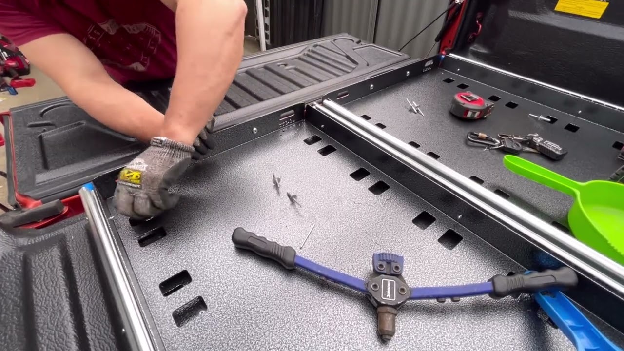 Isuzu Dmax XT MY22 Stockman Wide and Slim Sliding Try Installation Just Fit on Tub with Tub Liner.