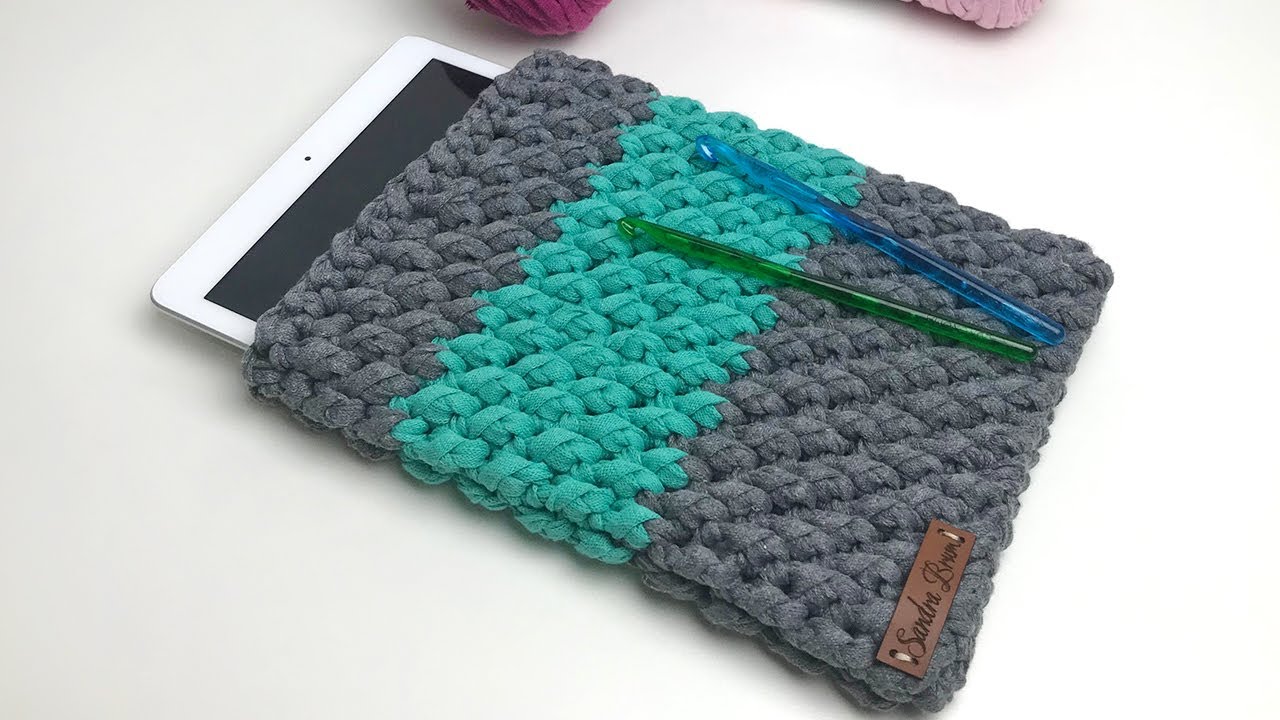 Capa para Tablets de Crochê