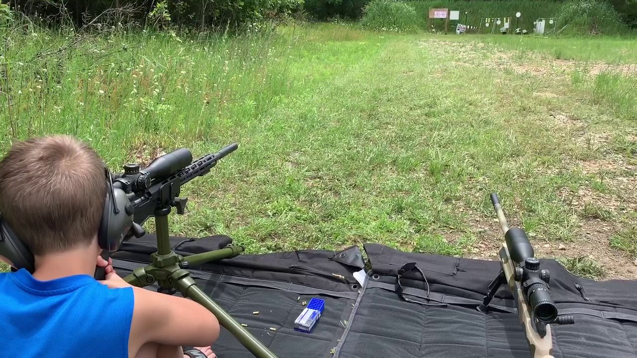 Cash shooting off the Hog tripod and pig saddle
