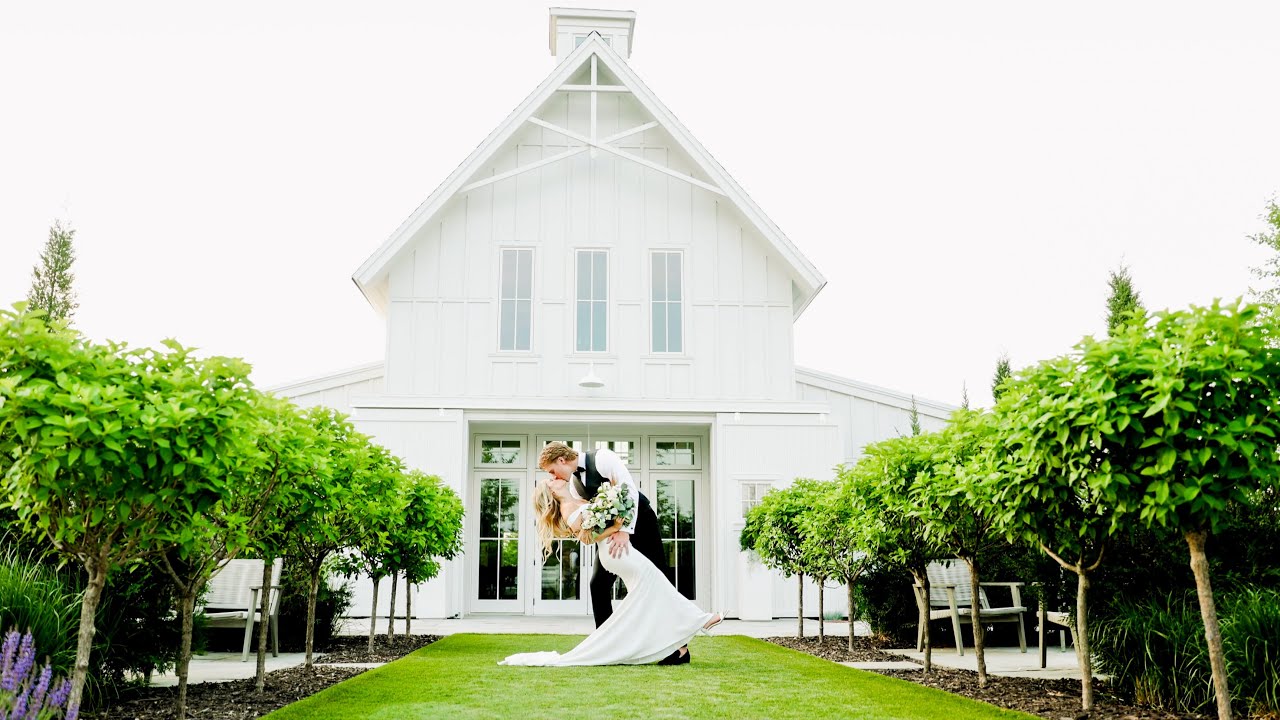 Zach And Angela's Vow Renewal: A Beautiful Day At Redeemed Farms