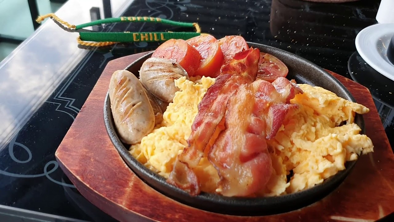 American Breakfast @ Lucky 13 Sandwich - Open 24 Hours in Patong Phuket - หาดป่าตอง  ภูเก็ตอาหารเช้า
