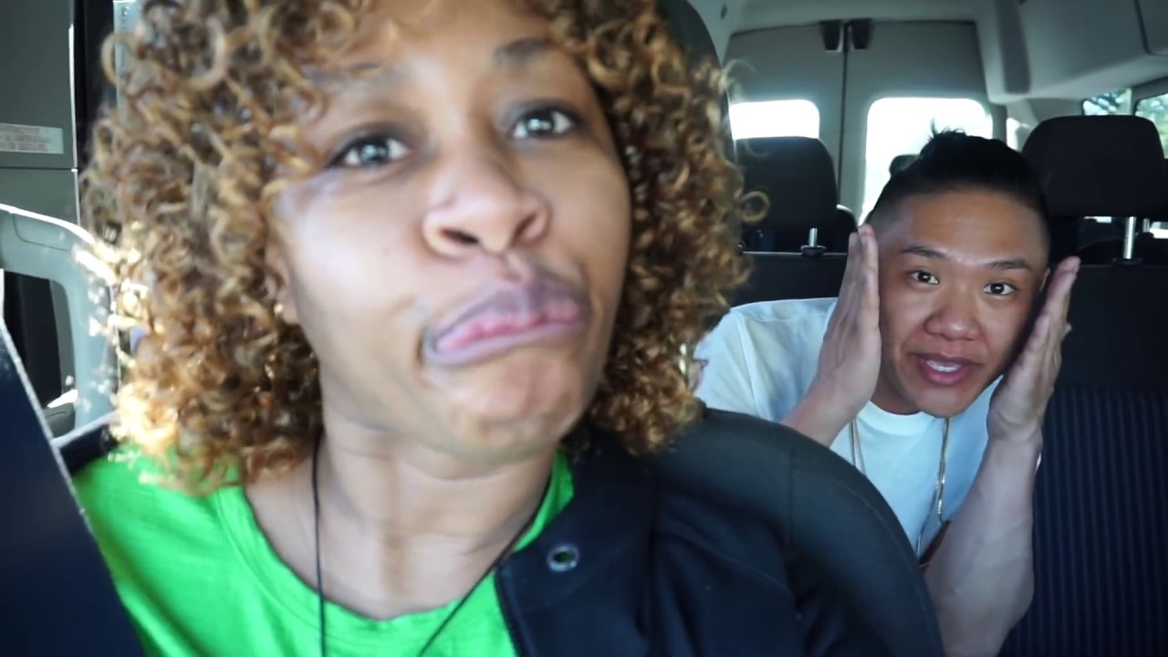 Escape The Night Behind The Scenes- Eva Flashes During Rap Battle! (Vlog #575)