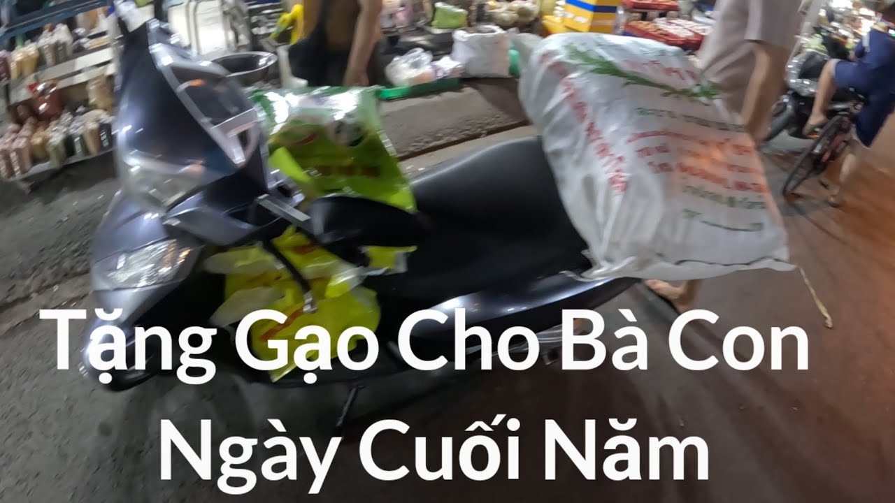 Tập 275 Thay mặt Cho (Ông Bà Lệ Thu) Ở Mỹ  Tặng Gạo Cho Bà con Ở Việt Nam. Cám ơn Ông Bà Đã Tặng Quà
