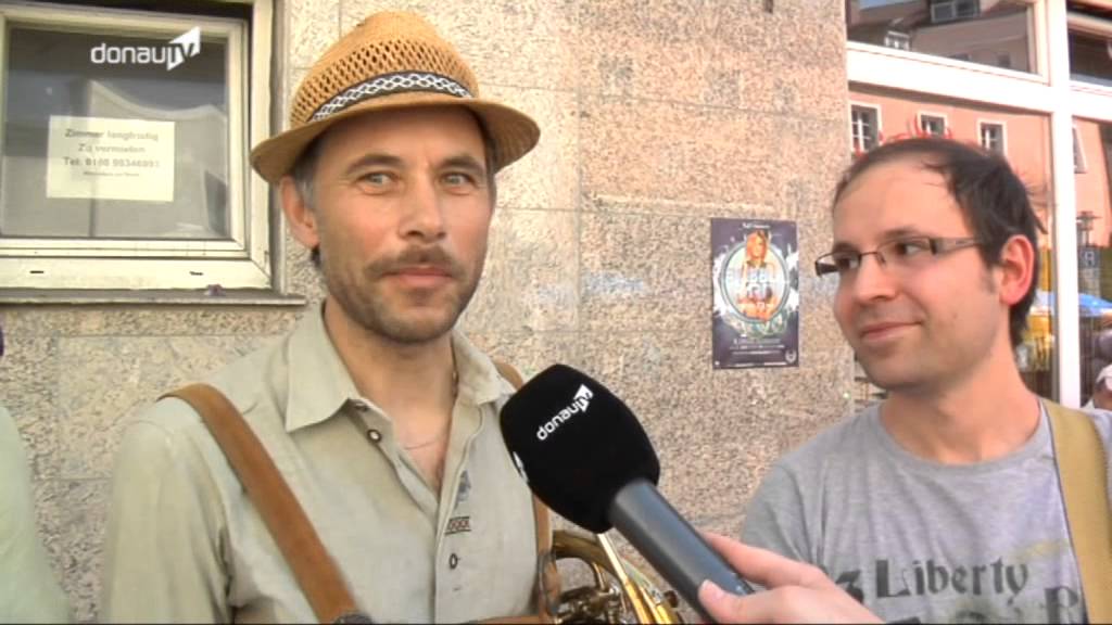 Zünftige Klänge -- das Volksmusikspektakel „drumherum