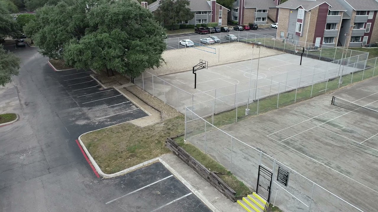 Silver Oaks Apartments